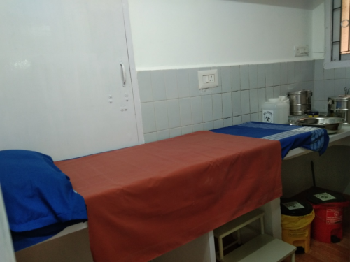 Minor-Procedure-Room 